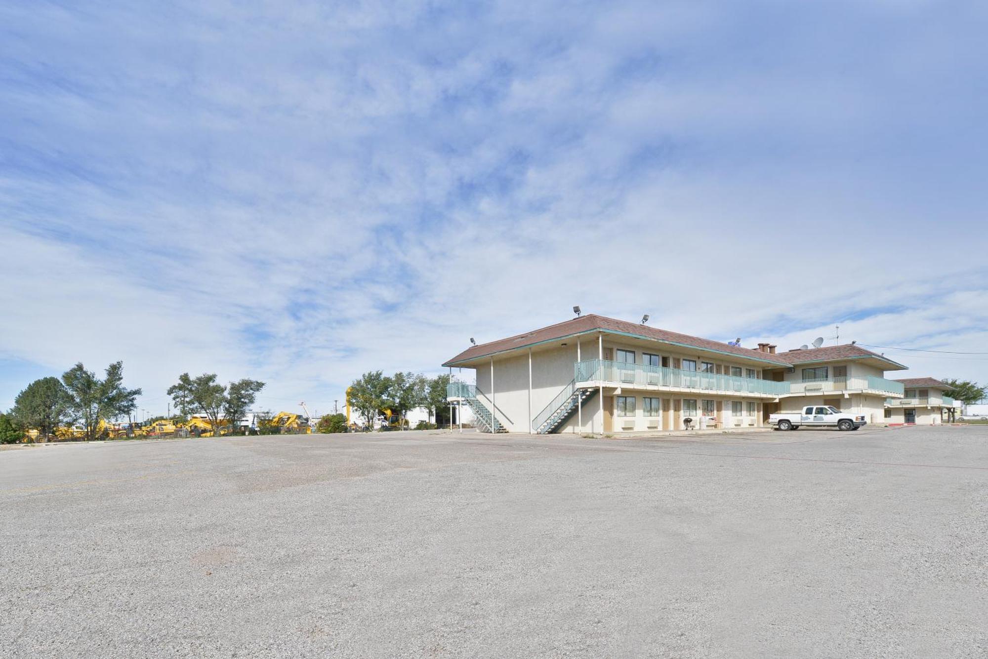 Americas Best Value Inn Amarillo Airport/Grand Street Exterior photo